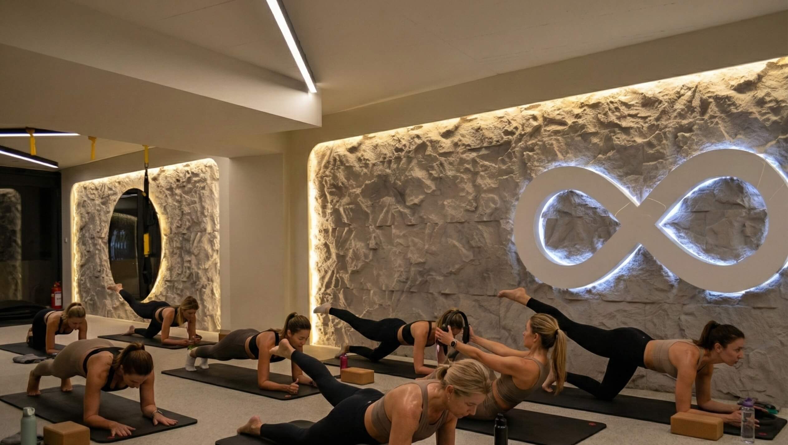 Pilates vežbe za leđa i posturu Novi Sad